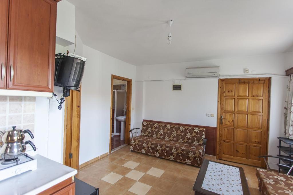 Mevsim Otel Akyaka  Exterior foto